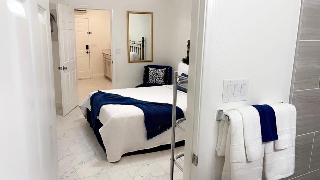 Guest House , 5 Min Away From Las Airport. Las Vegas Bagian luar foto